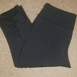 LIKE NEW BCG calf link leggings